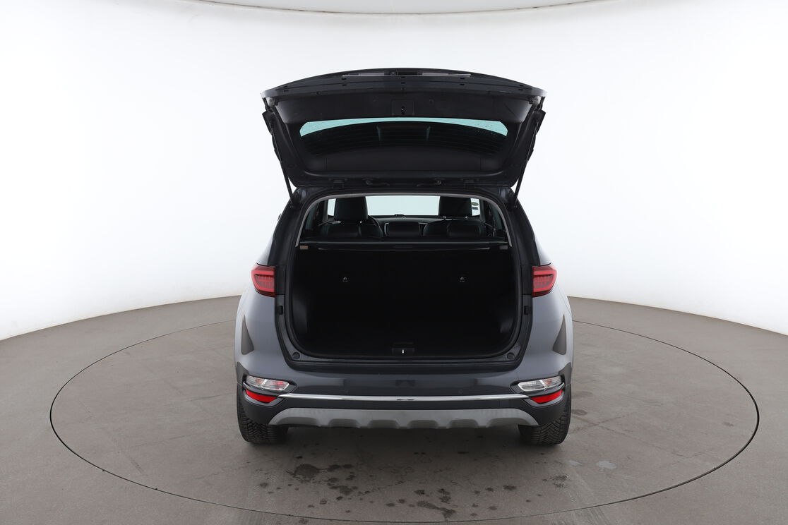 Kia Sportage 1.6 CRDi ISG Design 2WD — photo 16