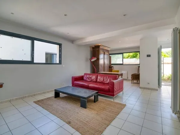 Maison 7 pièces 175 m²
