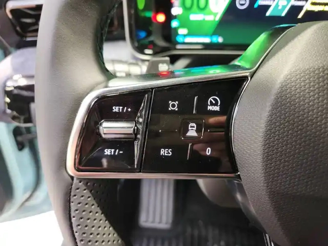 Renault 4 renault  e-tech electrique 150 ch autonomie confort — photo 14
