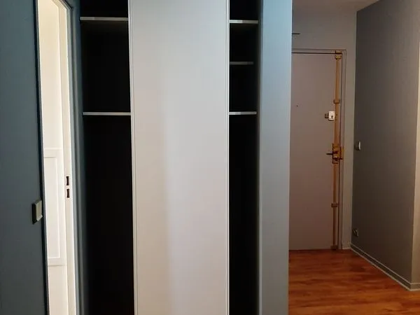 LOCATION 3P, 70m2, cave, parking, 1700/CC