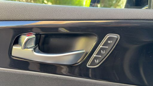 Kia Sorento 2.2 CRDi 200 AWD BVA6 - Ultimate – 2016 – 155093 km – Diesel – Boîte Automatique — photo 6