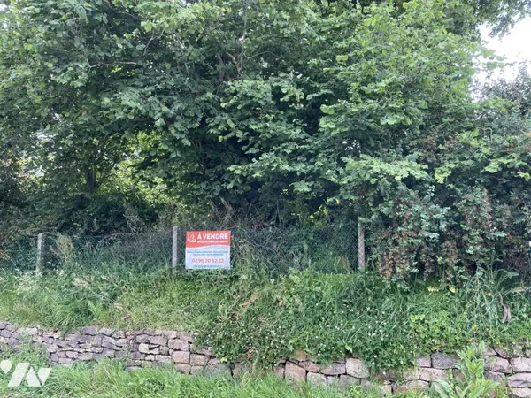 Terrain 830 m²