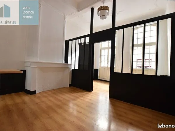 Studio 1 pièce 35 m²
