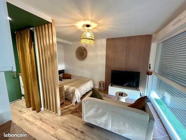 Studio 22 refait à neuf