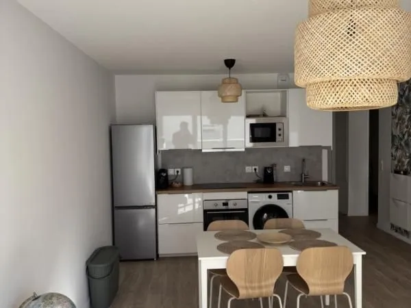 Chambre 1 pièce 19 m²