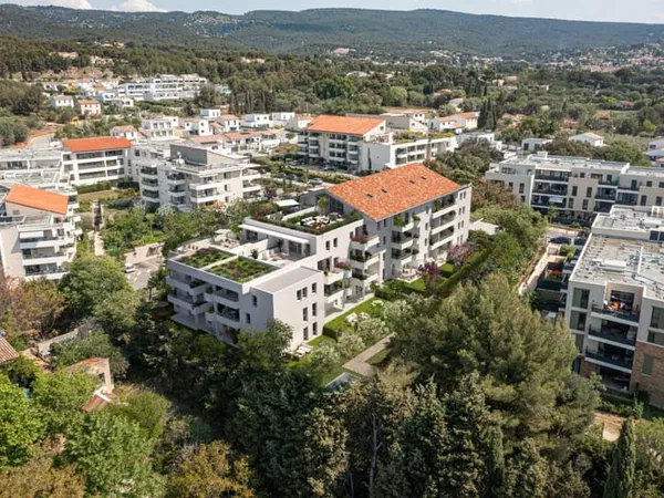 APPARTEMENT TYPE 4 À VENDRE DANS RÉSIDENCE NEUVE DÉJÀ LIVRÉE AVEC TERRASSE ET DOUBLE PARKING EN SOUS