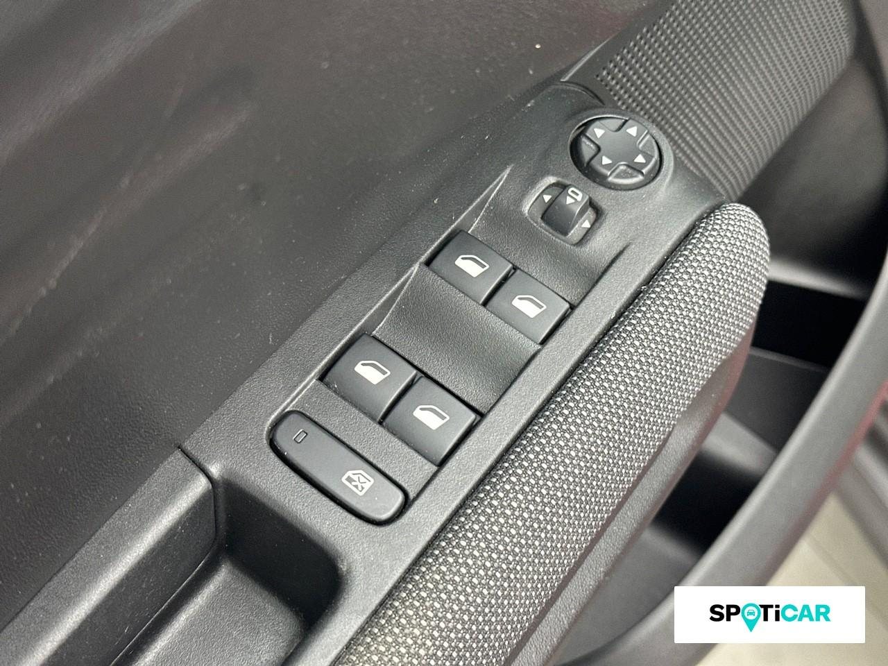 Citroën C3 Aircross puretech 130ch s&s shine eat6 — photo 19
