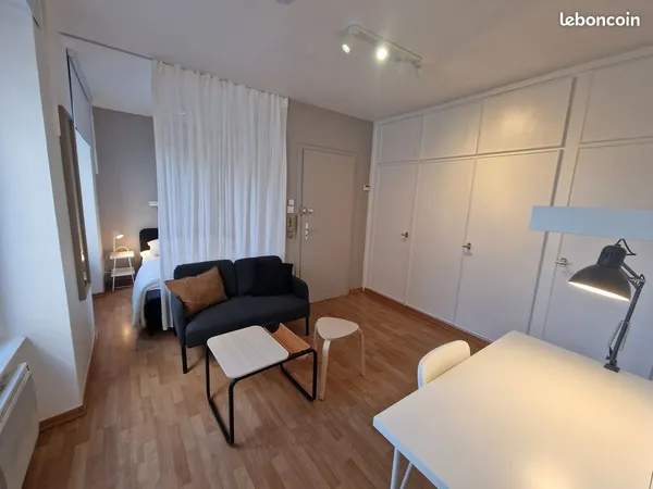 STUDIO Meublé CENTRE VILLE