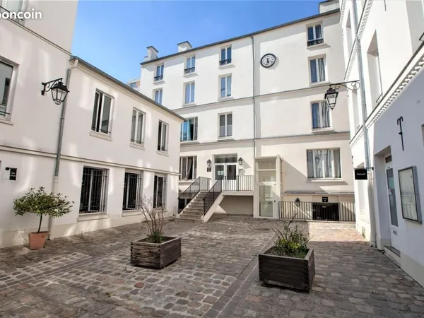 Studio 1 pièce 18 m²