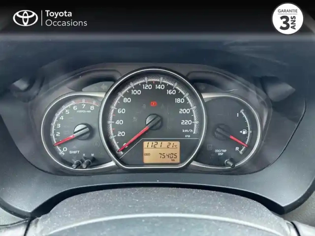 Toyota Yaris 69 vvt-i active 5p — photo 14