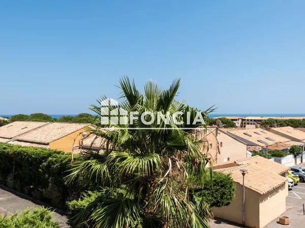 Superbe T2 Duplex rénové avec vue panoramique, piscine et parking privatif