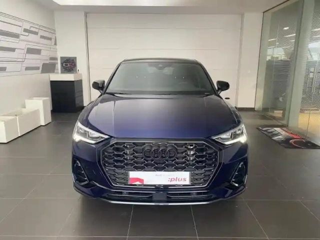 Audi Q3 sportback 35 tfsi 150ch s line plus s tronic 7 — photo 2