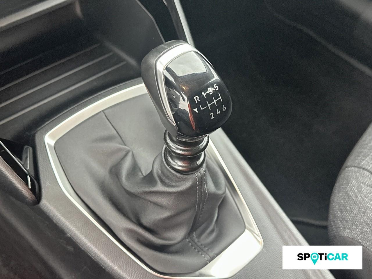 Peugeot 208 1.2 100ch s&s style — photo 14