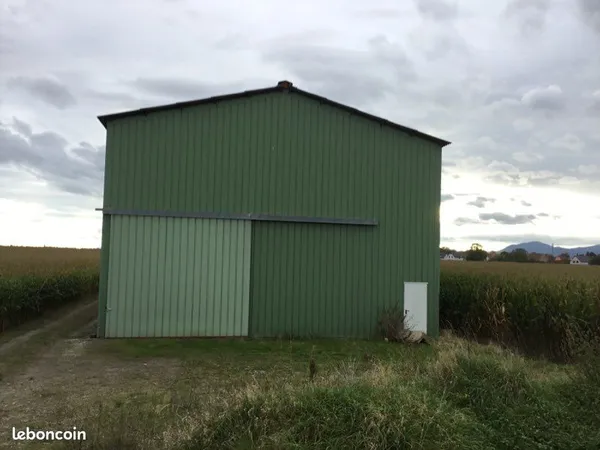 Loue emplacement pour camping-car