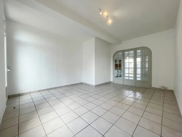 PLAIN PIED + 1 chambre AVEC GARAGE !