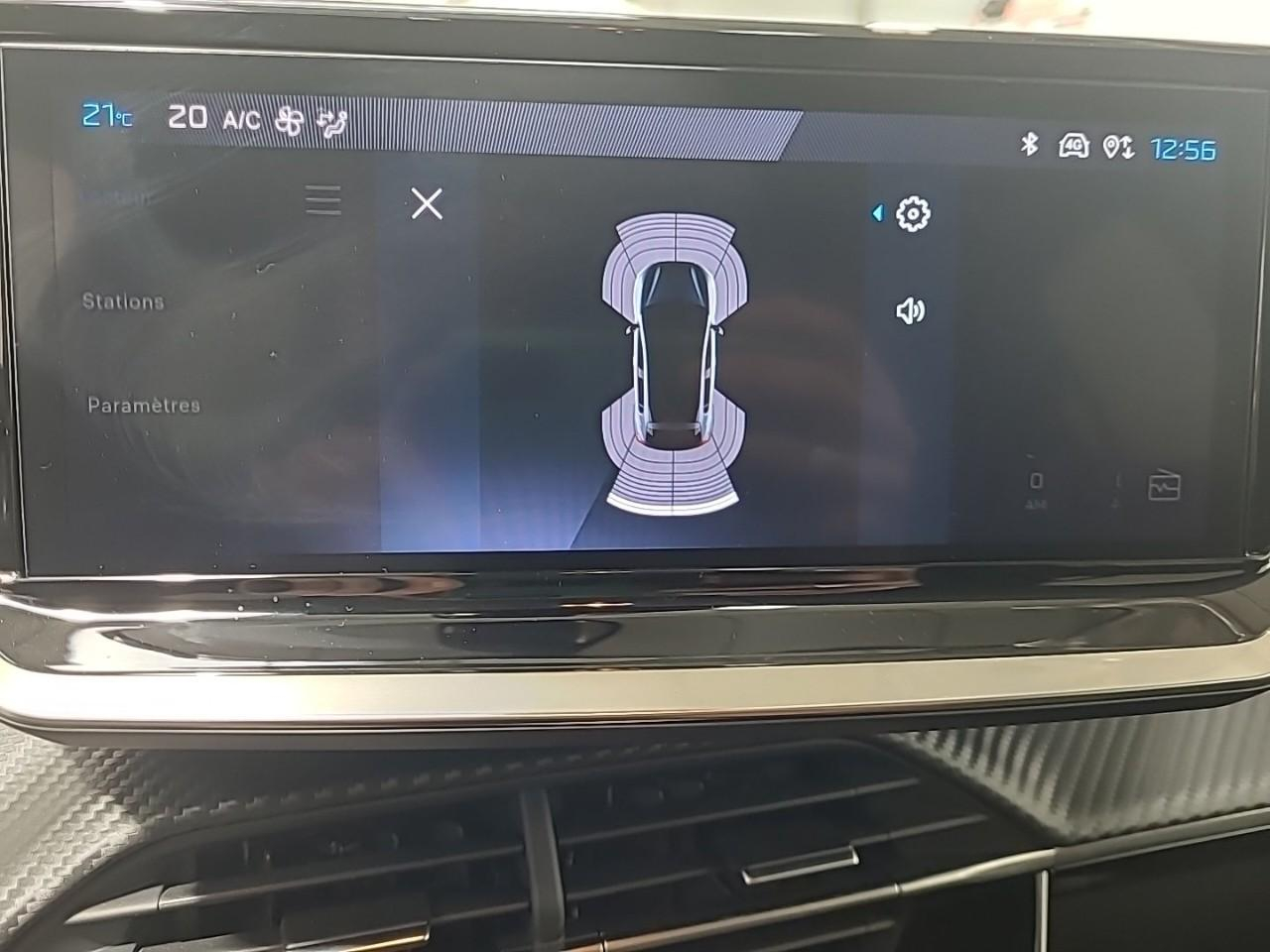 Peugeot 208 hybrid 110 ch e-dcs6 allure — photo 17