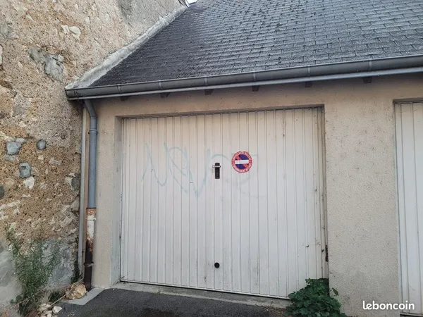 Stationnement Location Vendôme   70€