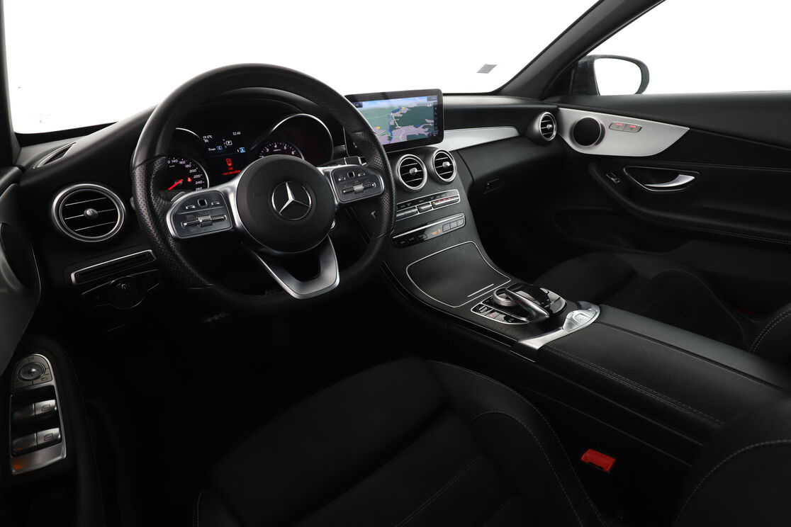 Mercedes-Benz Classe C Cabriolet 180 AMG Line 9G-Tronic — photo 10