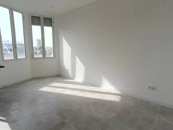 A louer T2 de 40m2 Bd de Ste Marguerite
