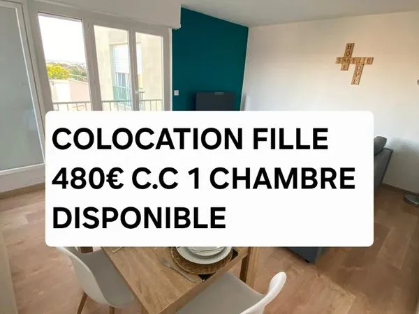 Colocation fille 480 c.c 1 chambre disponible