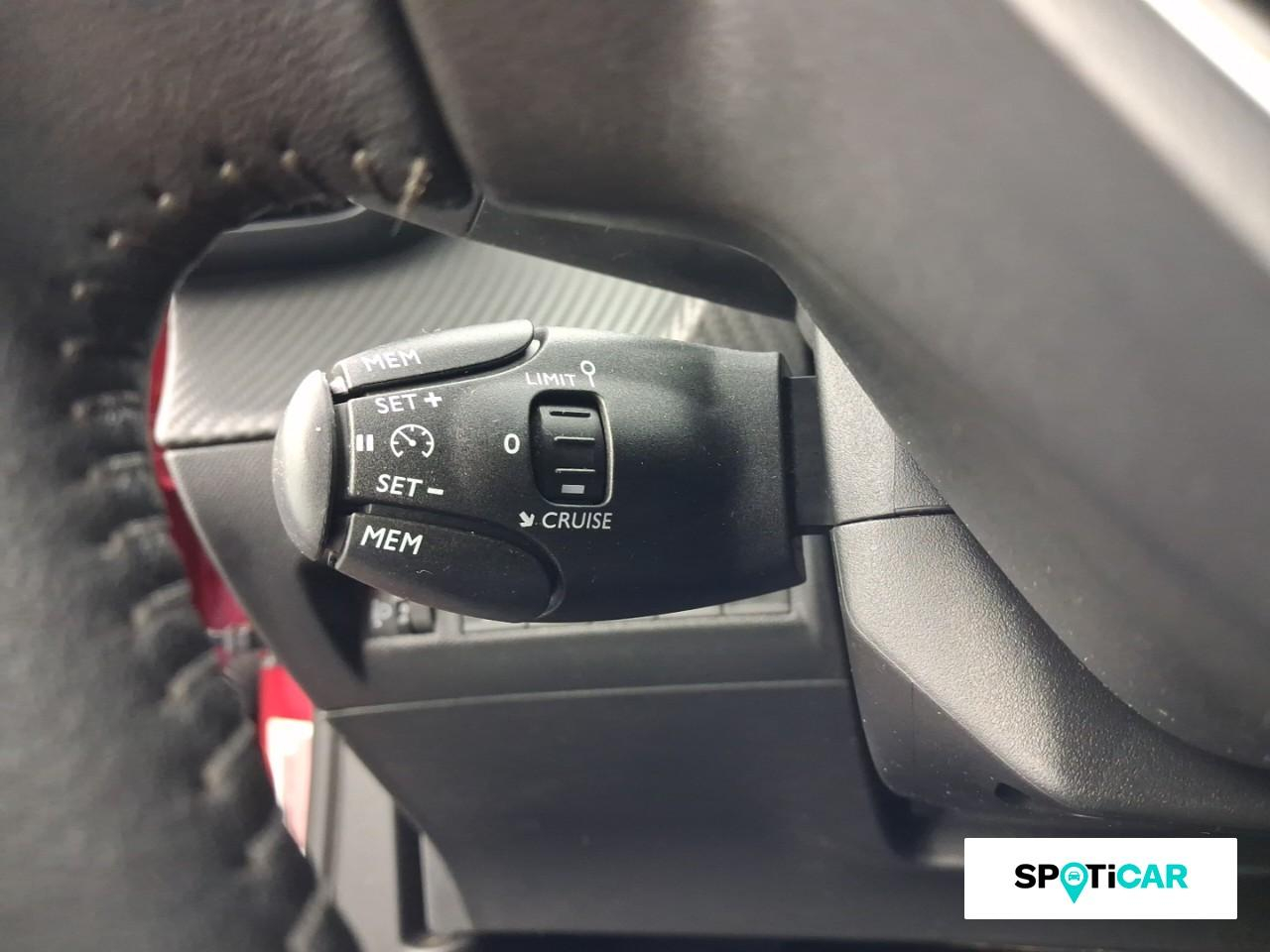Peugeot 2008 suv 2008 allure bluehdi 130 s s eat8 — photo 17