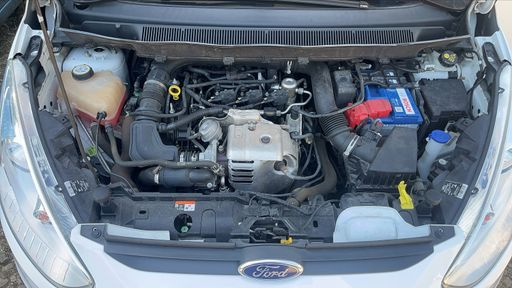 Ford B-MAX 1.0 EcoBoost 100 - Trend – 2017 – 90207 km – Essence – Boîte Manuelle — photo 25