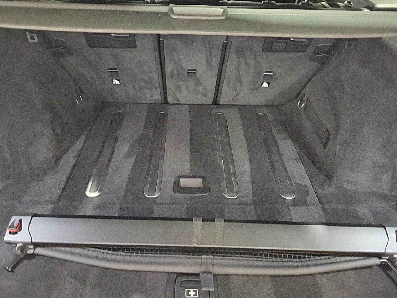 Bmw Serie 3 touring 318d 150 ch bva8 m sport — photo 14