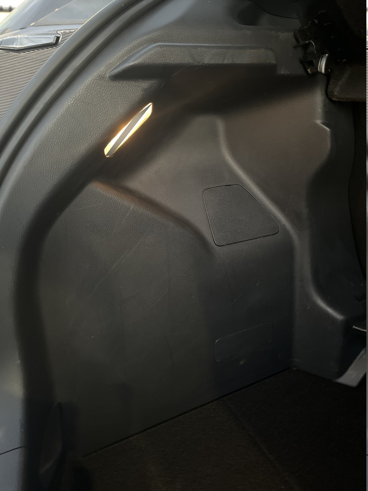 Toyota Yaris 4 — photo 48