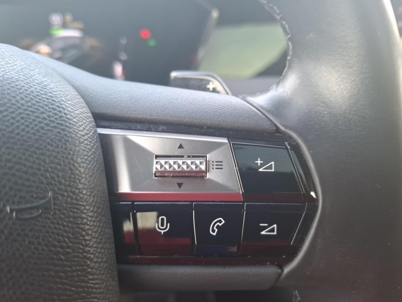 Ds Ds 4 e-tense 225ch rivoli — photo 15