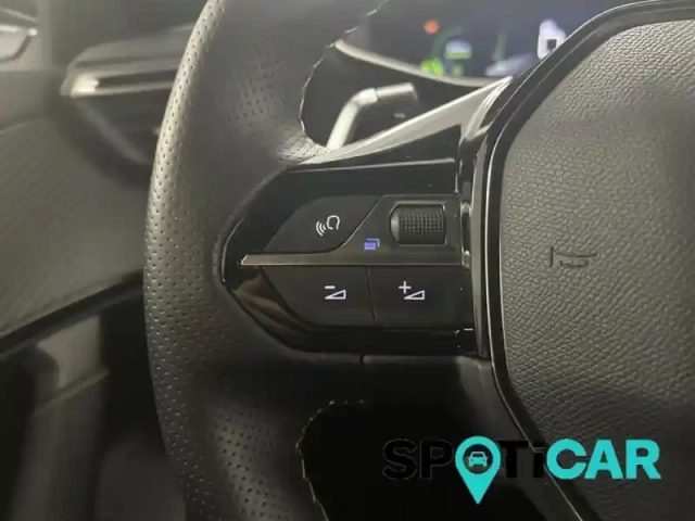 Peugeot 2008 1.2 puretech 130ch s&amp;s gt line eat8 7cv — photo 15