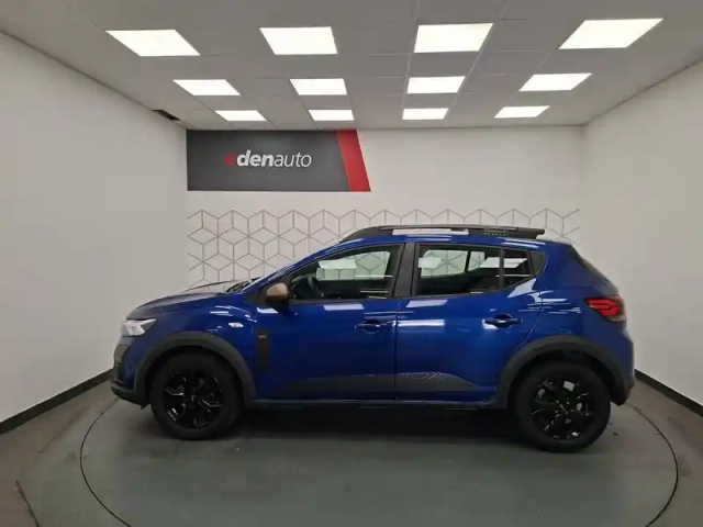 Dacia Sandero eco-g 100 — photo 16
