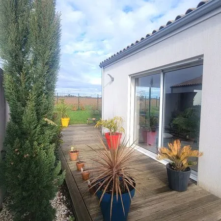 Maison 5 pièces de plain pied - 111 m²