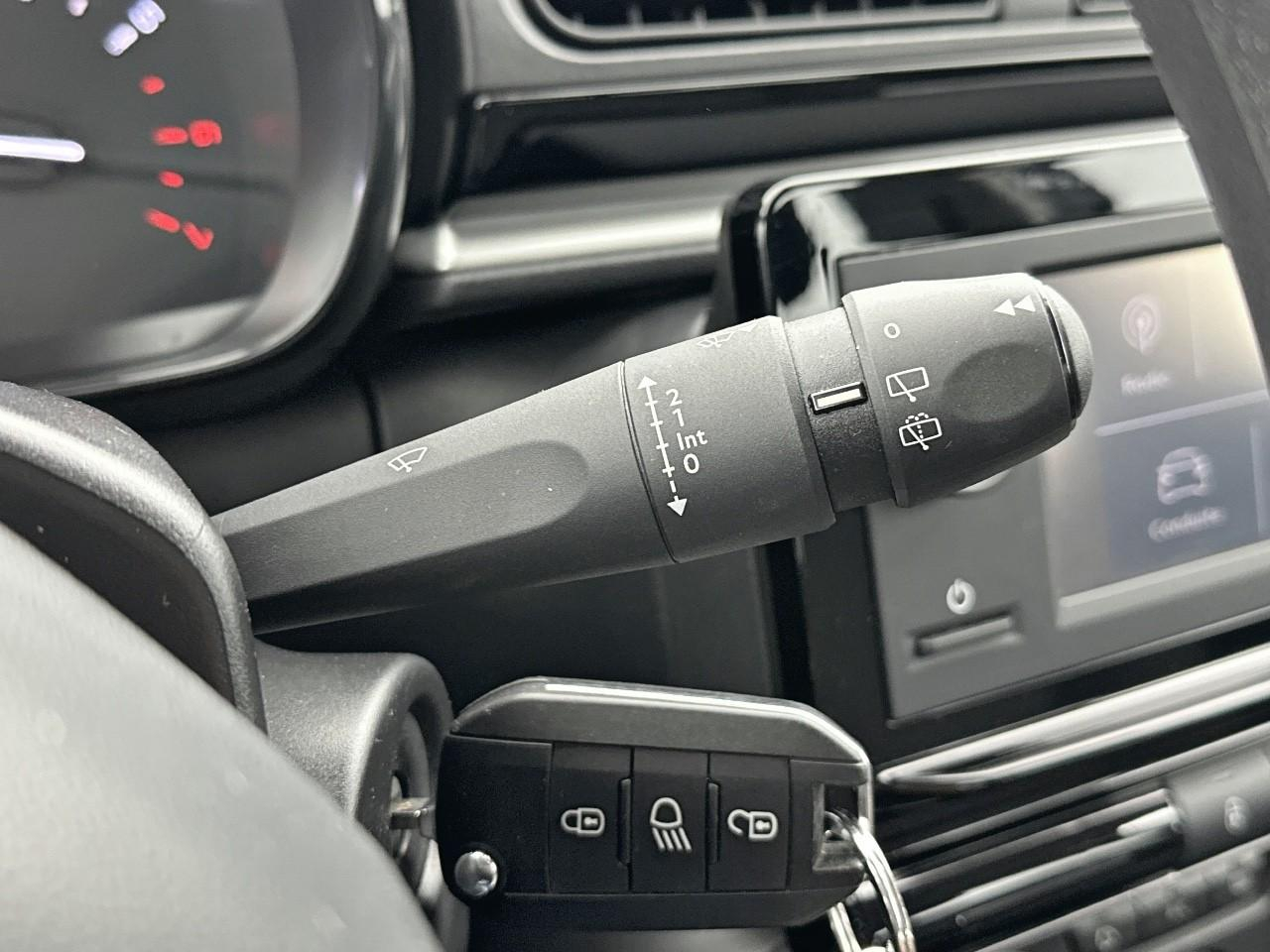 Citroën C3 puretech 83 ch bvm5 you — photo 18
