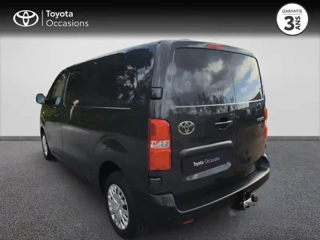 Toyota Proace medium 2.0 d-4d 140 start pack confort bva mc24 — photo 8