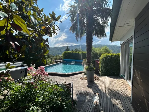 Maison 7 pièces 162 m²