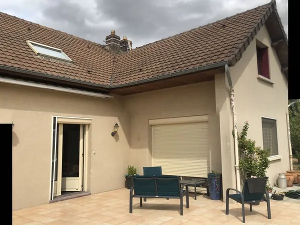Maison 8 pièces 177 m²