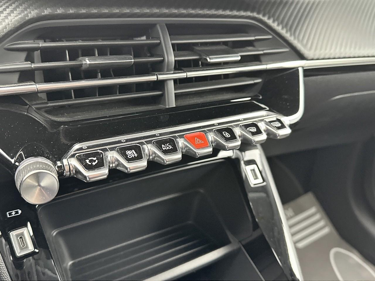 Peugeot 208 puretech 100 s&s eat8 style — photo 25