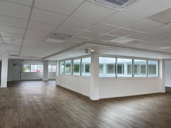 Bureaux 500 m²