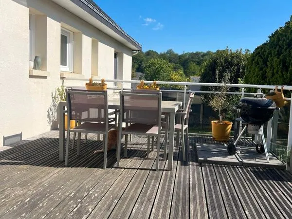 Maison 150m2 avec jardin clos . Vitré Nord