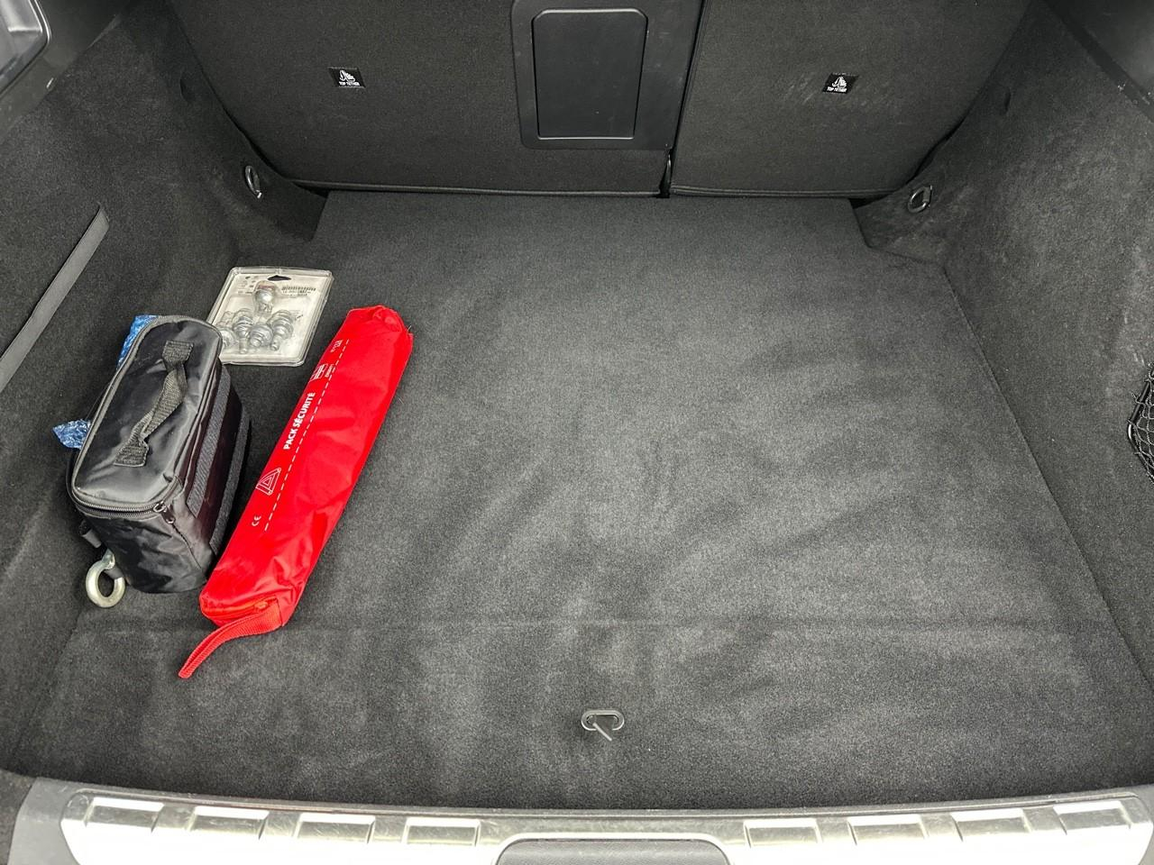 Peugeot 408 puretech 130 ch s&s eat8 gt — photo 6