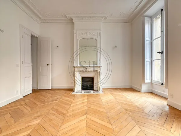VERSAILLES - NOTRE-DAME | APPARTEMENT FAMILIAL DE CARACTÈRE