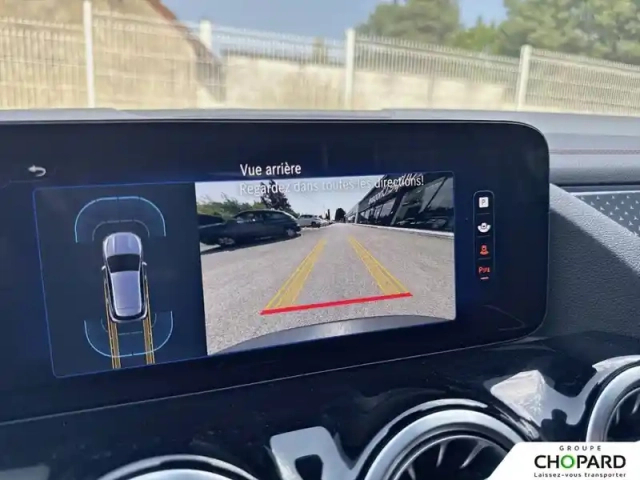 Mercedes Eqa 250+ — photo 15