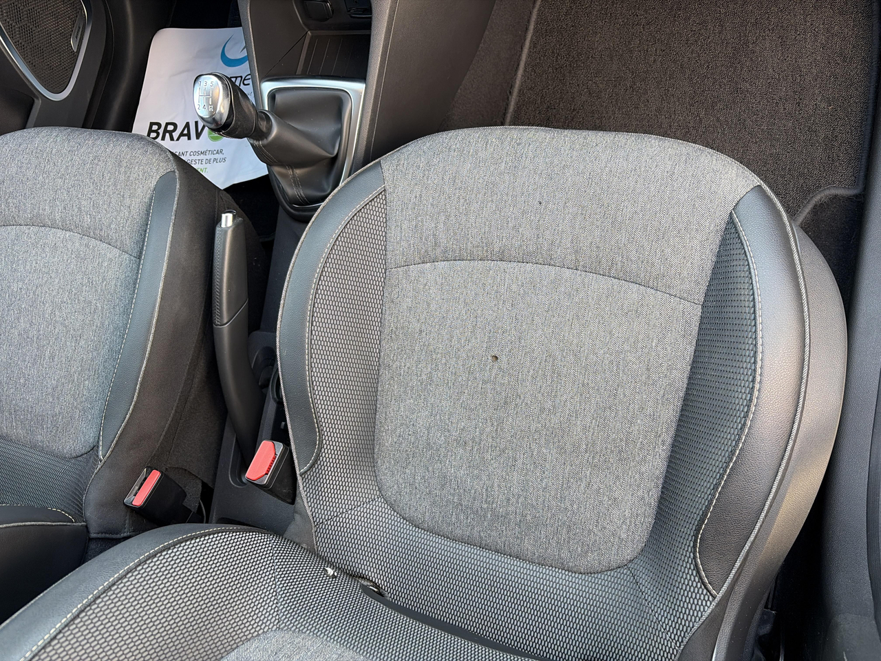 Renault Captur TCe 90 — photo 41