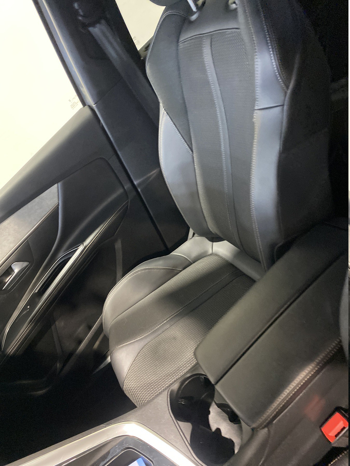 Peugeot 5008 — photo 57