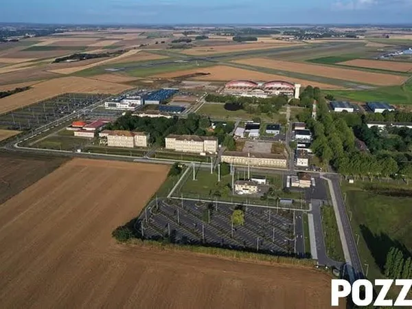 Entrepôt 100 m²