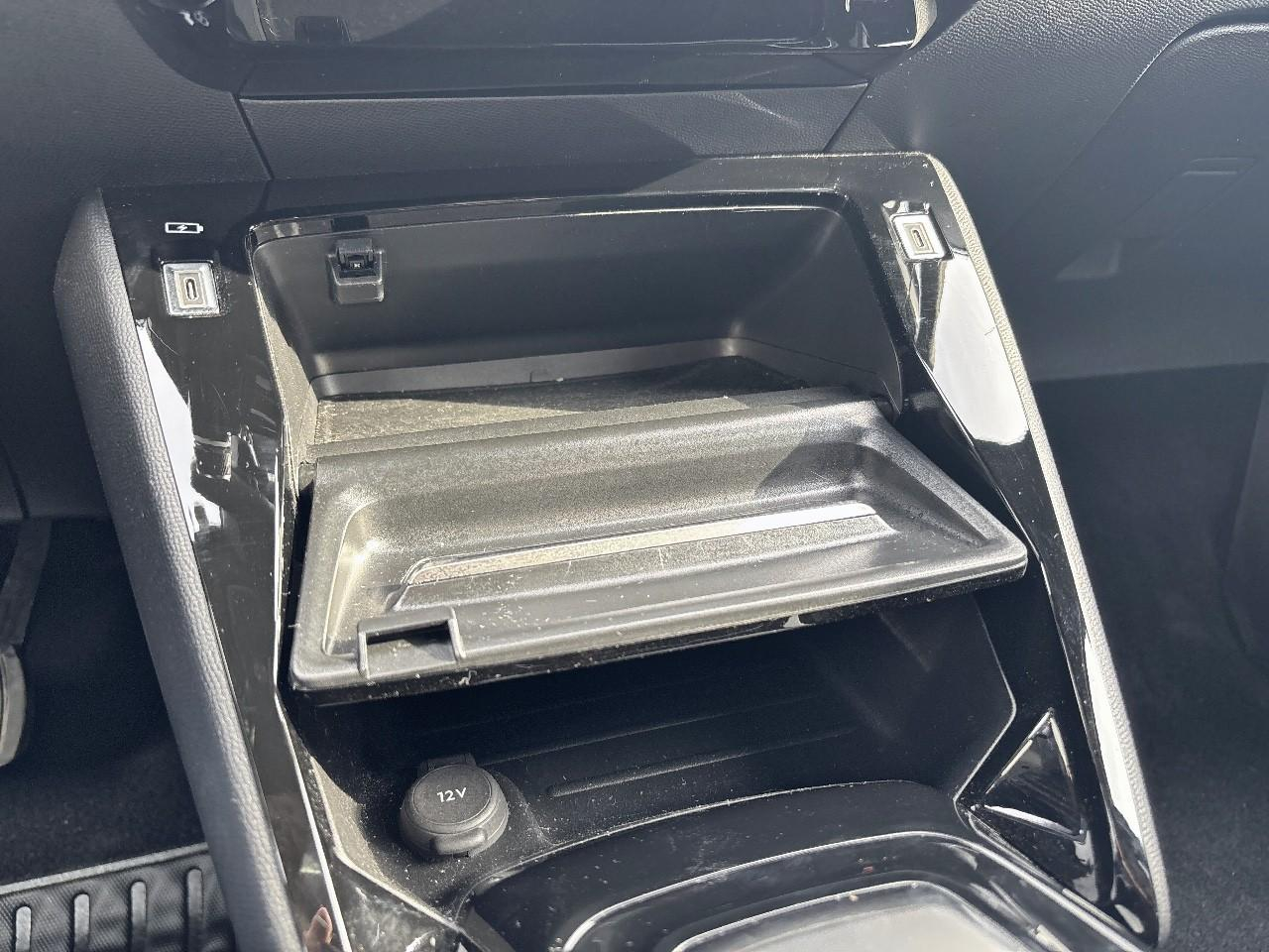 Peugeot 2008 1.2 puretech 130ch s&s allure eat8 — photo 23