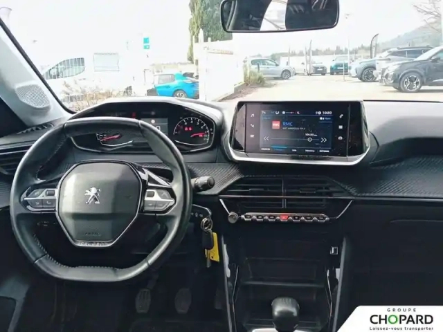 Peugeot 208 puretech 100 s&amp;s bvm6 — photo 12