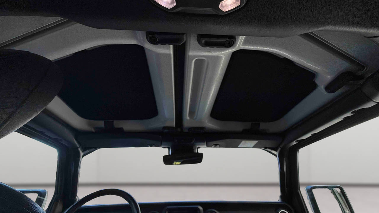 Jeep Wrangler Unlimited 4xe 2.0 l T 380 ch PHEV 4x4 BVA8 — photo 15