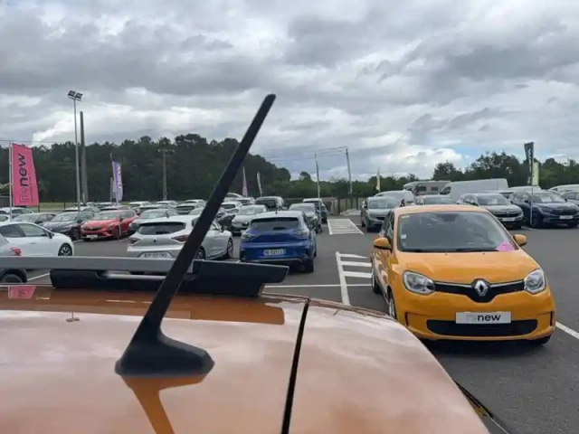 Dacia Sandero eco-g 100 — photo 8