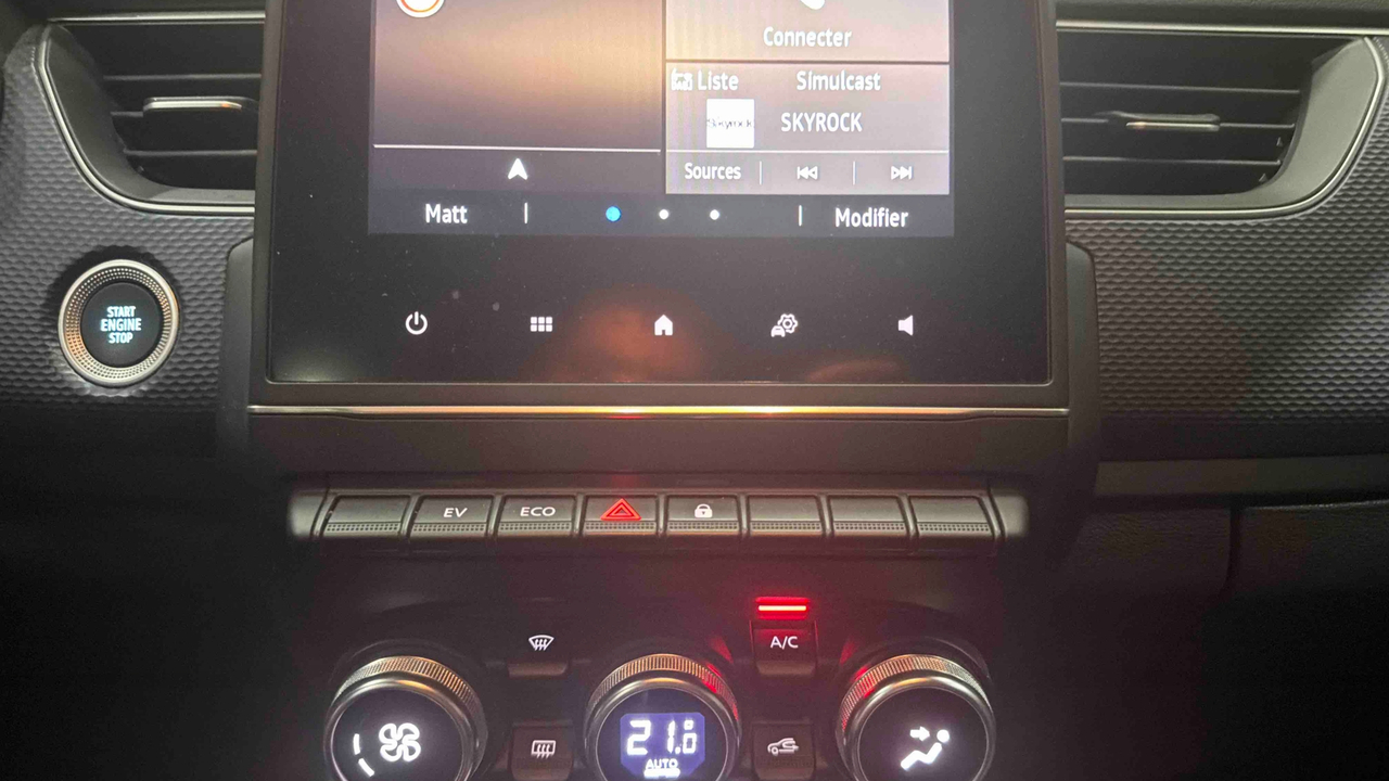 Renault Arkana E-Tech hybride 145 - 22 — photo 21